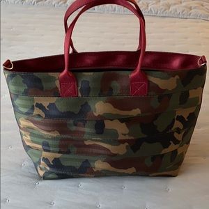 Harvey’s Seatbelt Bag